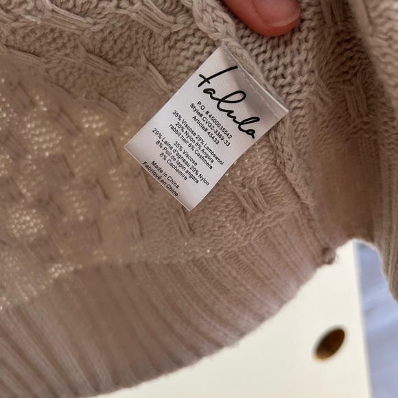 Aritzia Sweater Cardigan - Picture 2 of 2